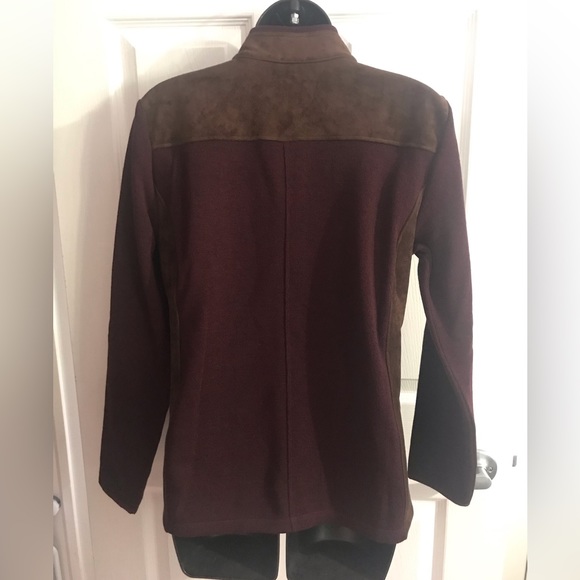 🎉Host Pick🎉New Talbots maroon/brown faux suede trim fleece soft jacket, PM - Picture 4 of 16